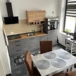 Peters - Zentral Gelegen Apartment *